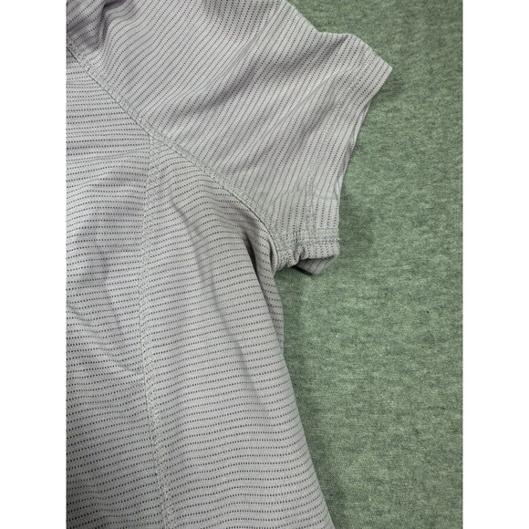 Lululemon‎ Women’s Lilac Short Sleeve Shirt W/ Ruffles Sz 6 - Picture 8 of 9